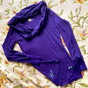 Under armour semi-fitted Top